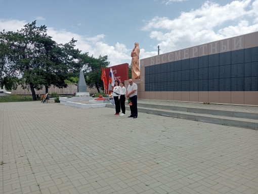 ПОЧТИЛИ ПАМЯТЬ.